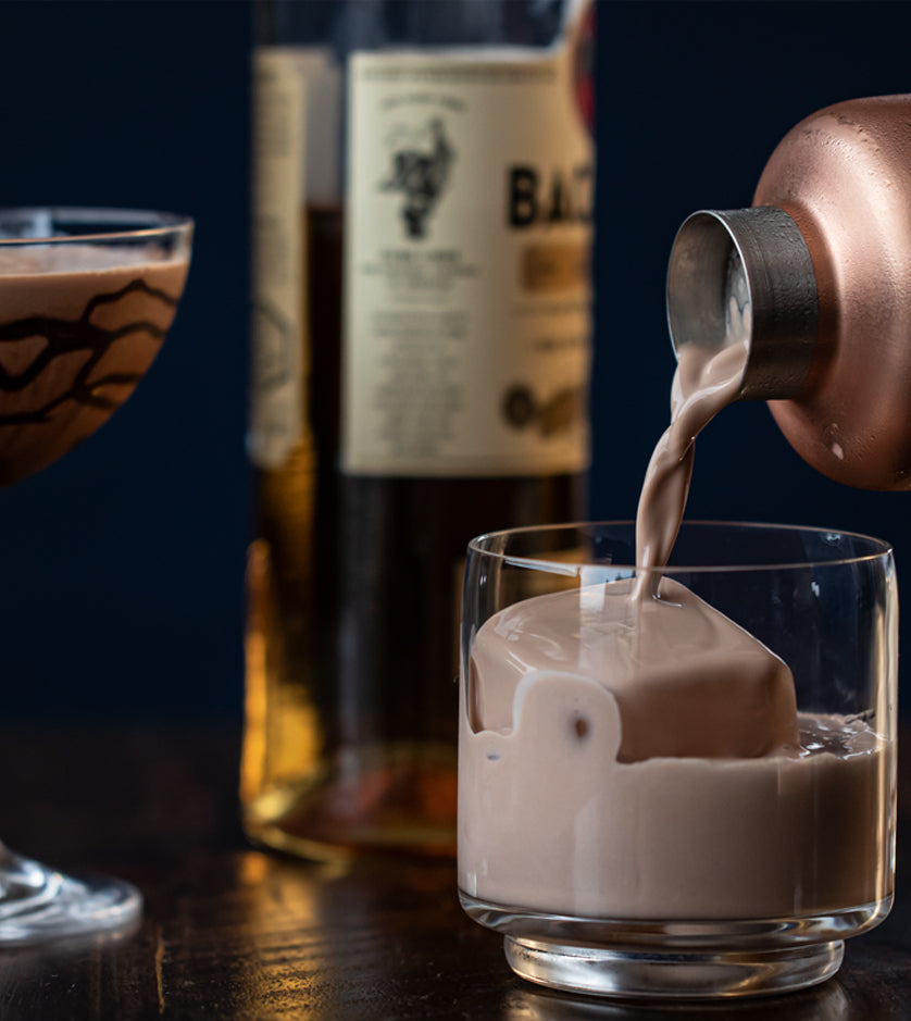 Sunday Night® Chocolate Rum Martini with Sunday Night® Sweet + Rich Chocolate Premium Dessert Sauce